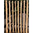 Woodline Spielplatz Staketenzaun Kastanie - Abstand 2-3 cm - 140cm x 5m